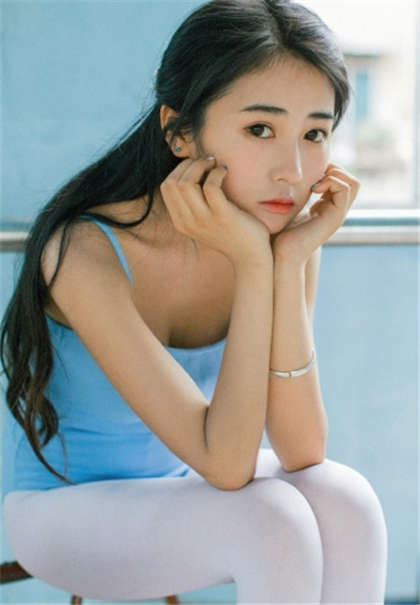 黄色小说床-小凯好痛轻一点_爱咖学院