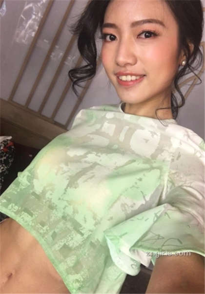 舒服 用力 再深点-新婚的高h小说_爱咖学院