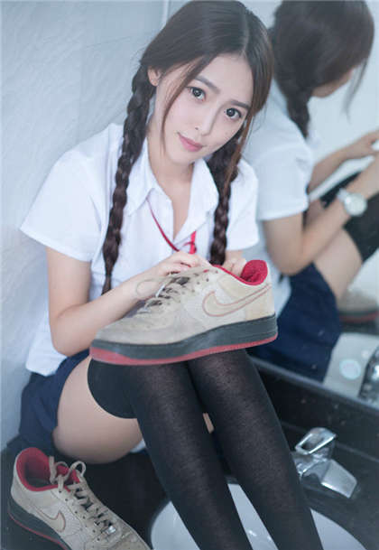 污到下面湿的长篇小说-看吃女下面的小说_爱咖学院