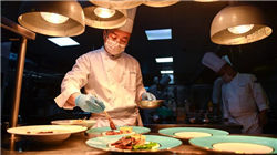 特朗普称从未提出让戴蒙出任美联储主席 威胁很快起诉摩根大通