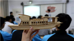 英国首相斯塔默与美国总统特朗普将就实施关税削减协议达成一致