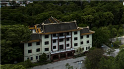 特朗普宣布因格陵兰问题对欧洲多国征收关税 直至达成购买协议