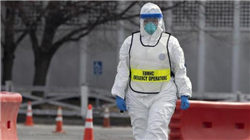 特朗普指责媒体“一边倒”批评他 并威胁吊销媒体执照