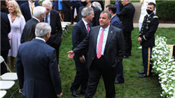 美国债市：国债收盘涨跌互现 收益率曲线趋平 30年期标售需求良好