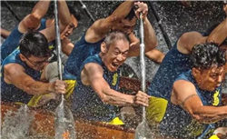 原油：美国加大对俄罗斯制裁力度 刺激油价大涨